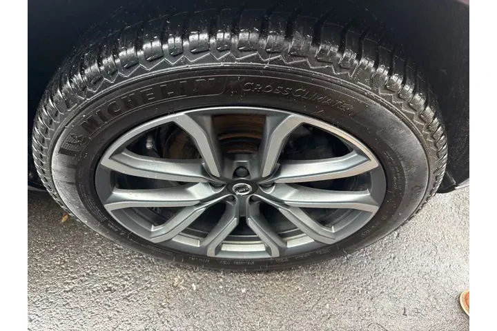 $19803 : Volvo XC90 2019 AWD T5 Momen image 4