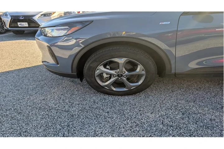 $27500 : Ford Escape Hybrid 2025 AWD image 10