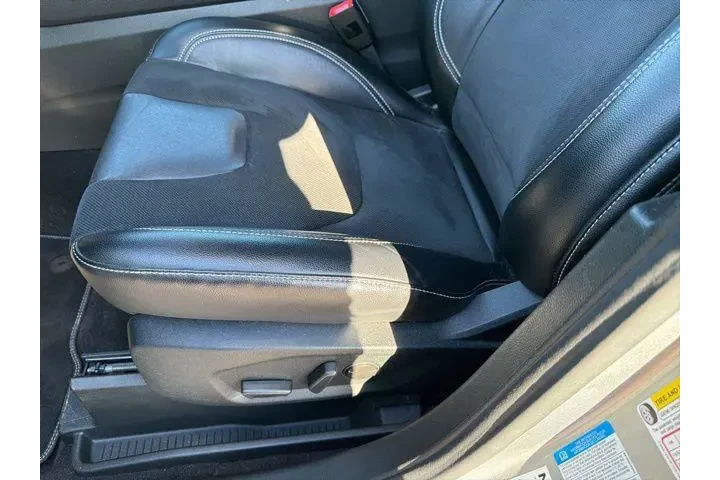 $33992 : Ford Edge 2022 AWD ST 4dr Cr image 8