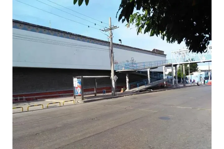 $1700000 : Local en Parque Central image 5