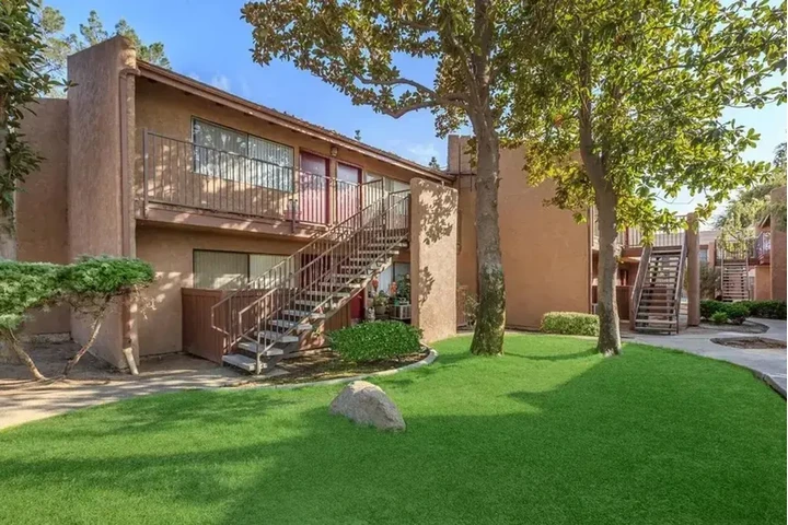 $1100 : Cozy 1-Bedroom and 1-Bathroom image 2