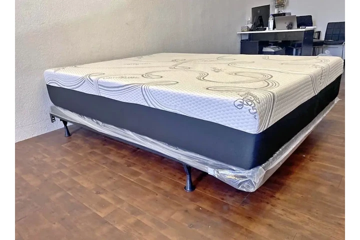 $1 : MATTRESS FACTORY image 2