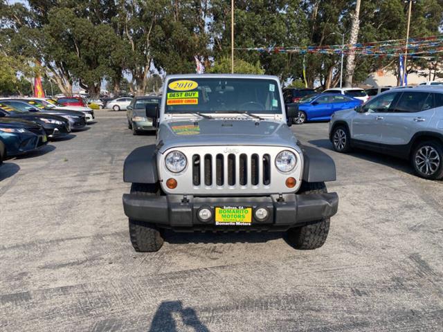 $12999 : 2010 Wrangler Unlimited Sport image 3