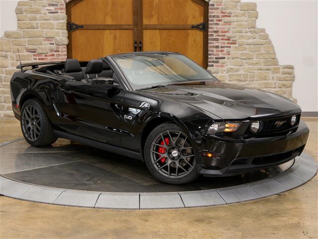 2011 Mustang GT Premium Conve image 9