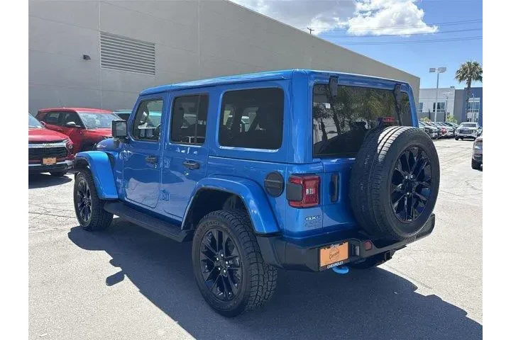 $24700 : Jeep Wrangler Unlimited 2022 image 5
