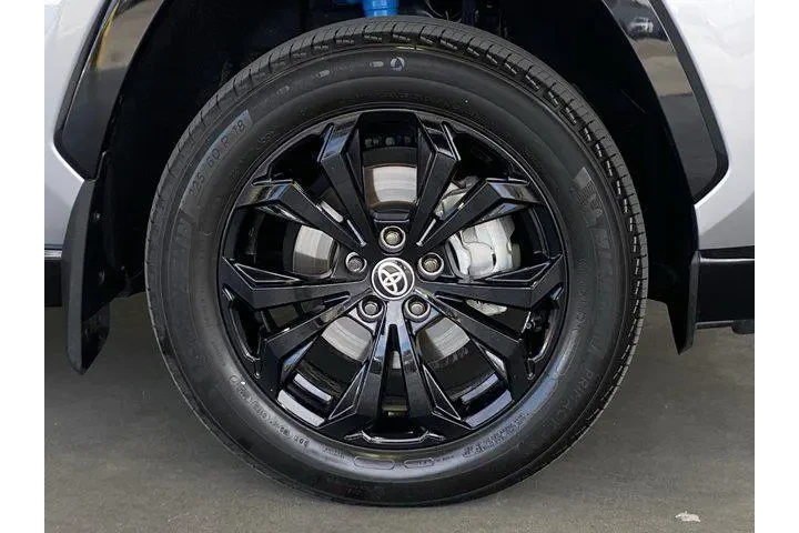 $37991 : Toyota RAV4 Hybrid 2023 AWD image 5