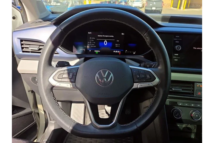 $19998 : Volkswagen Taos 2022 SE 4dr image 9