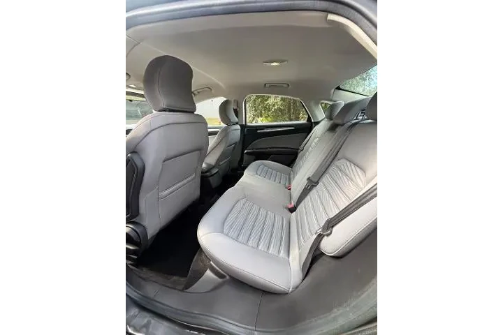 $12911 : Ford Fusion 2016 S 4dr Sedan image 9