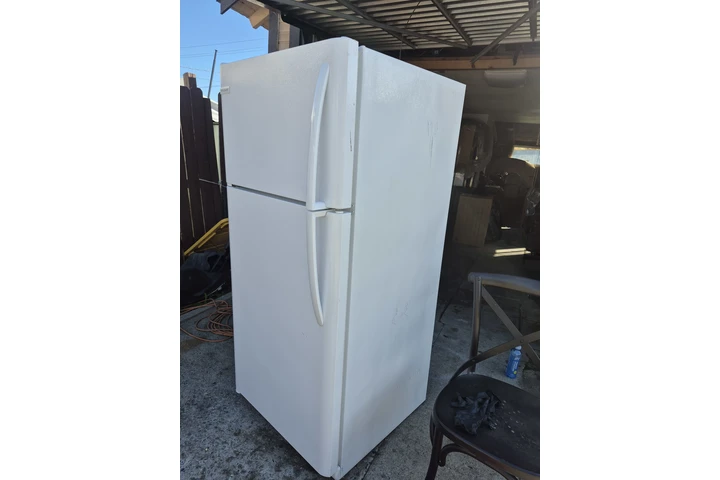 $210 : Refrigerador $210 image 1