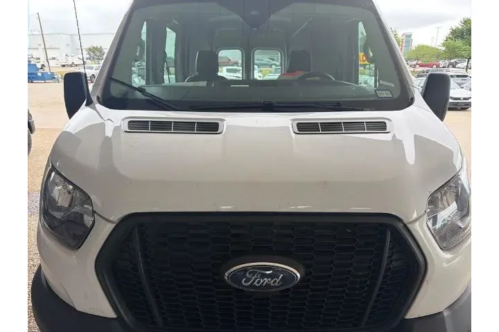 $35708 : Ford Transit 2023 250 3dr LW image 3