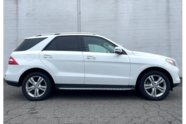 $13988 : 2015 Mercedes-Benz M-Class 4M image 8