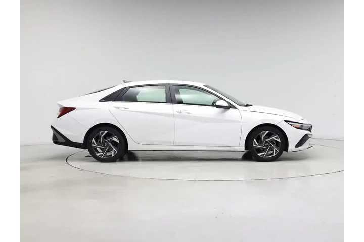 $20998 : Hyundai ELANTRA 2024 SEL 4dr image 7