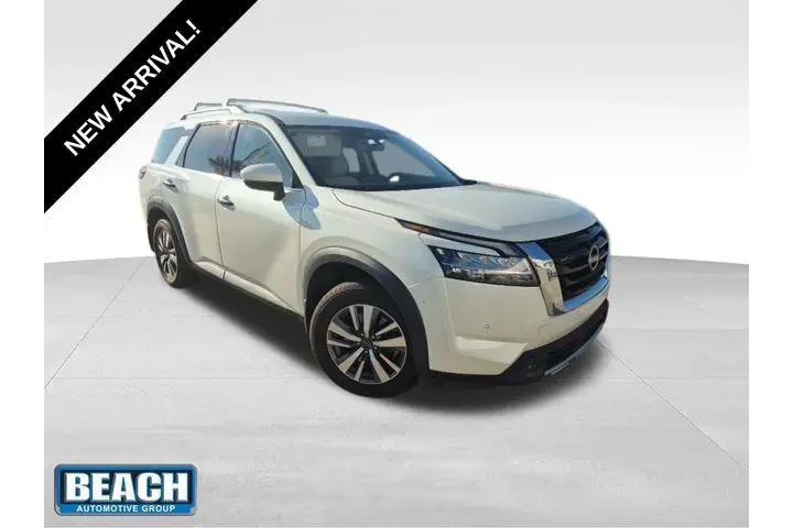 $26856 : Nissan Pathfinder 2023 AWD S image 1