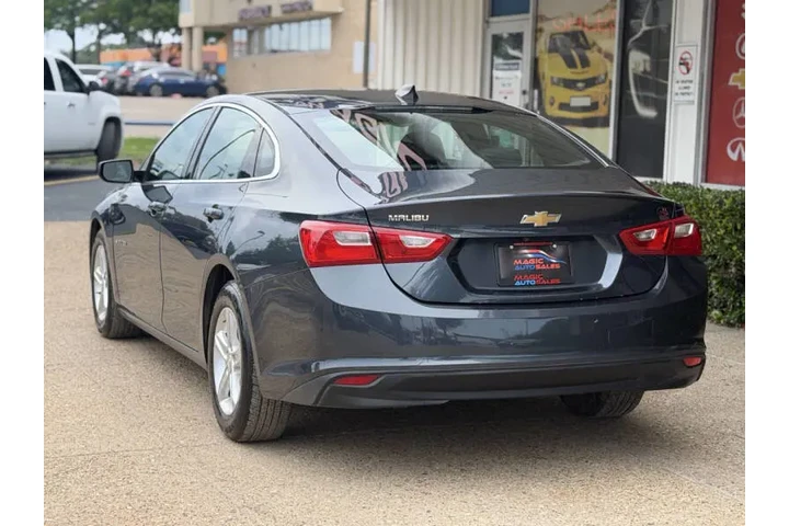$14900 : 2020 Malibu LS image 7