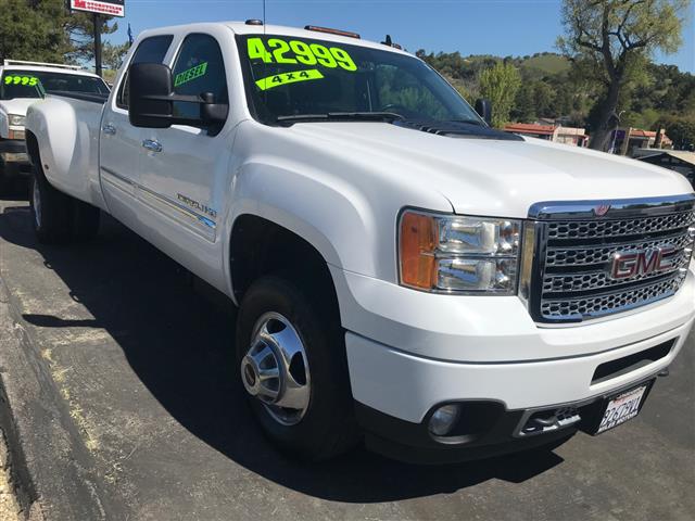 $42995 : 2012 GMC Sierra 3500HD 4WD Cr image 3