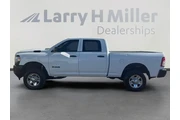 $35981 : Ram 2500 2022 4x4 Tradesman thumbnail