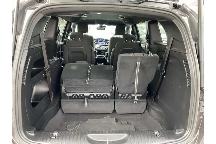 $18999 : Chrysler Pacifica 2022 Touri image 5