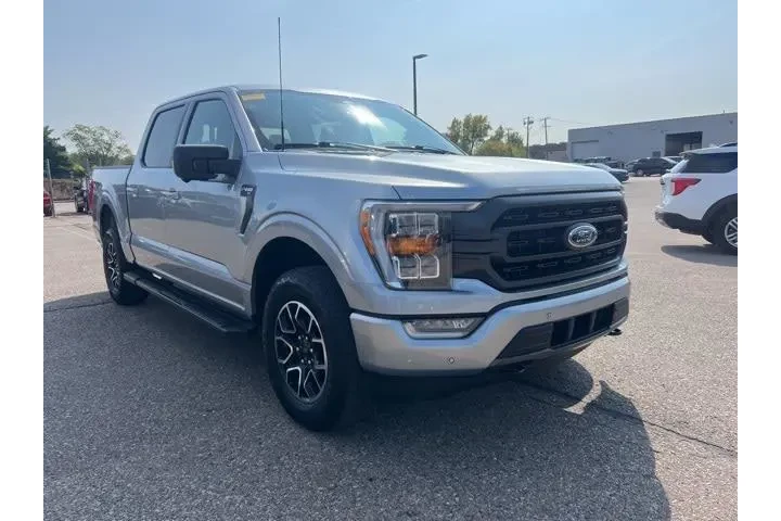 $39914 : Ford F-150 2023 4x4 XLT 4dr image 3