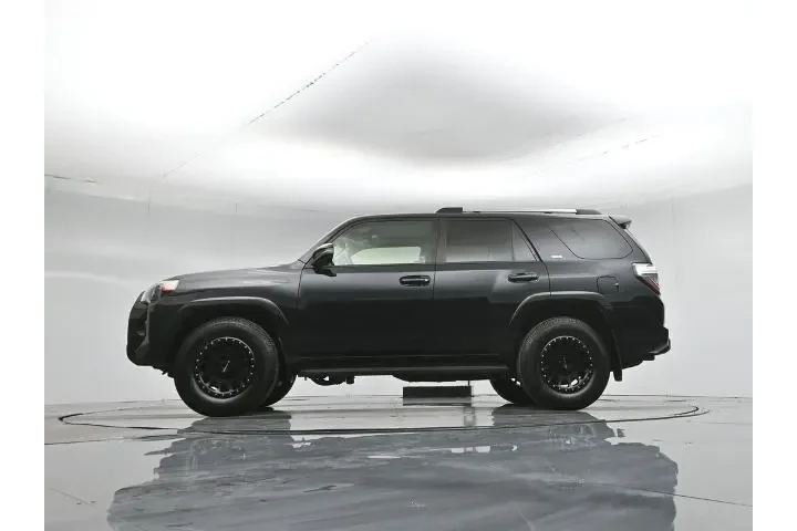 $39000 : Toyota 4Runner 2020 4x2 SR5 image 8