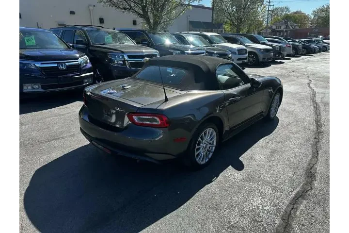 $13995 : 2018 124 SPIDER image 9