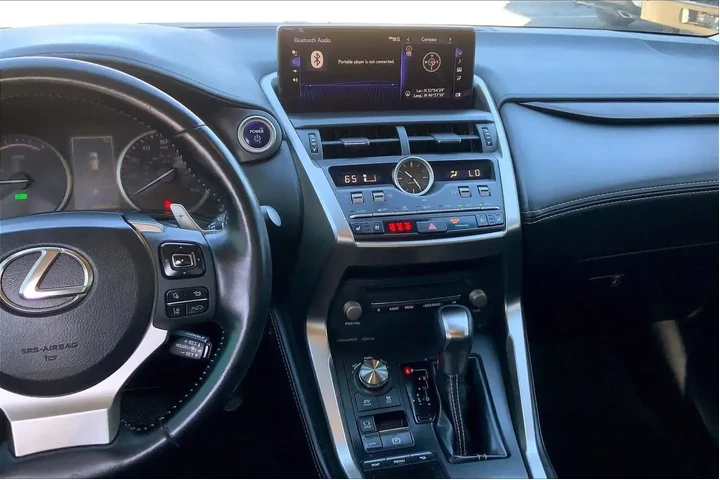 $19199 : Lexus NX 300h 2019 AWD 4dr C image 6