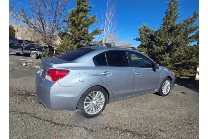 $6795 : 2013 Impreza 2.0i Premium image 4