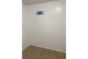 $1000 : Se renta cuarto en maywood thumbnail