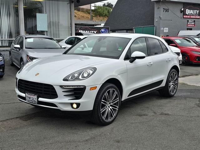 $28995 : 2017 Macan image 5