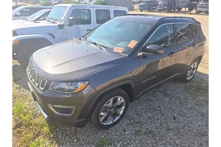 $14230 : Jeep Compass 2019 Limited 4d image 2