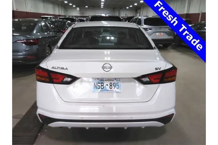 $20516 : Nissan Altima 2023 2.5 SV 4d image 5
