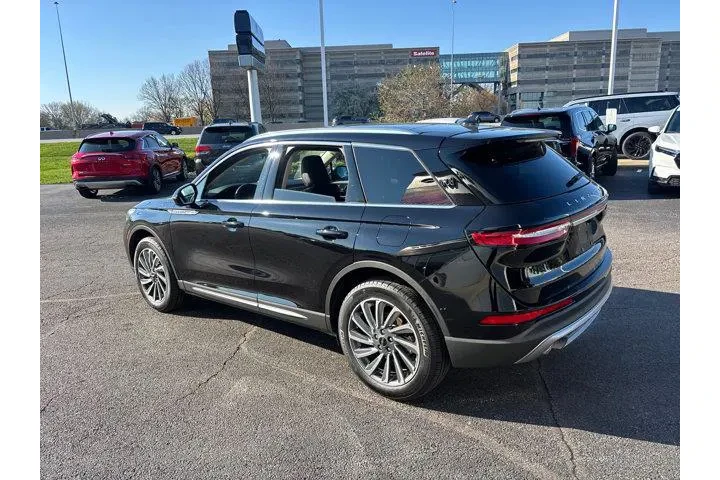 $35985 : Lincoln Corsair 2023 Reserve image 5