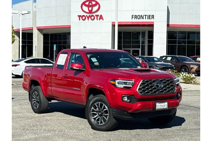 $32980 : Toyota Tacoma 2022 4x2 TRD S image 1