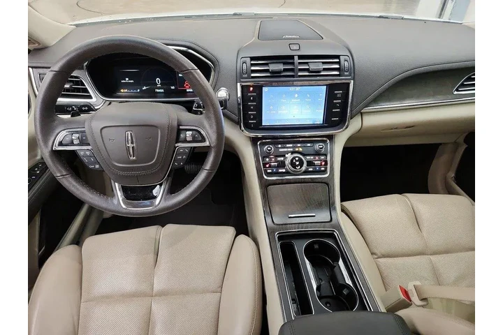 $30998 : Lincoln Continental 2020 AWD image 9