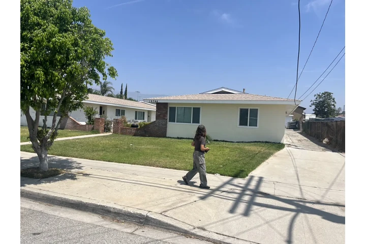 $1950 : Fontana 2BD Apartment for Rent image 2