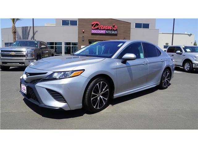 $18984 : 2020 Camry SE Sedan 4D image 2