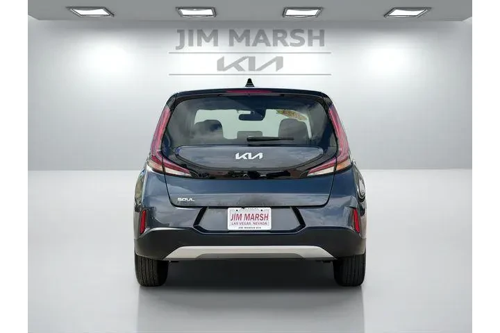 $17988 : Kia Soul 2024 LX 4dr Crossov image 5