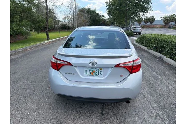 $8590 : Toyota Corolla 2014 S 4dr Se image 5