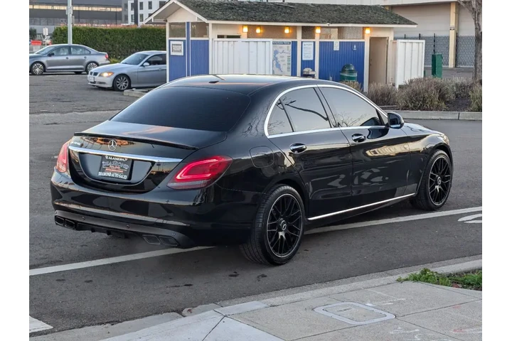 $20988 : 2021 C 300 Sedan image 6