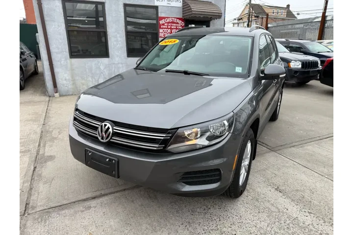 $7946 : 2015 Tiguan S 4Motion image 10
