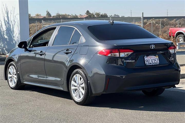 $24450 : Corolla Hybrid LE image 7