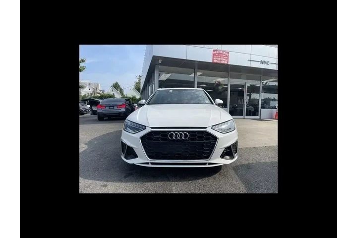 $23999 : Audi A4 2023 AWD quattro S l image 9