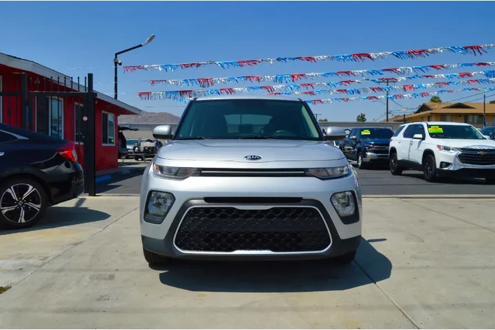$11995 : Used 2020 Soul LX IVT for sal image 8