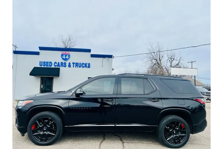 $23995 : 2021 Traverse Premier FWD image 4