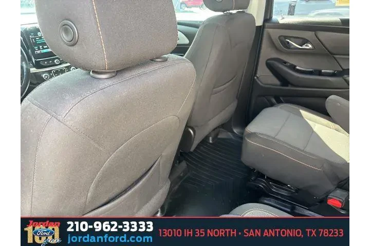 $14465 : Chevrolet Traverse 2018 LT C image 10