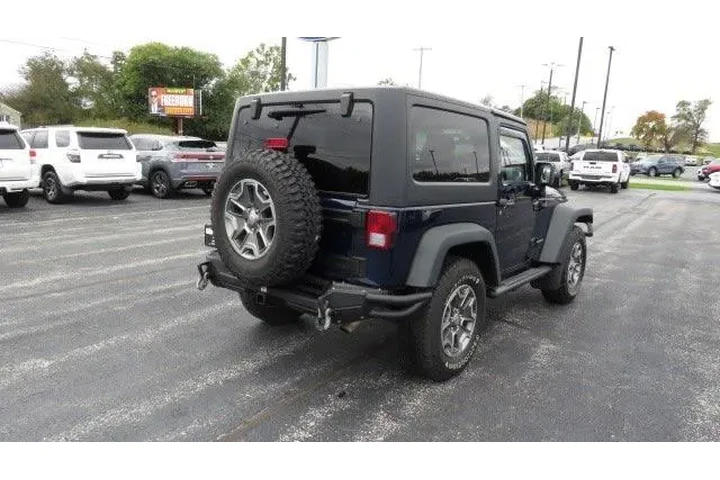 $15952 : Jeep Wrangler 2013 4x4 Rubic image 7