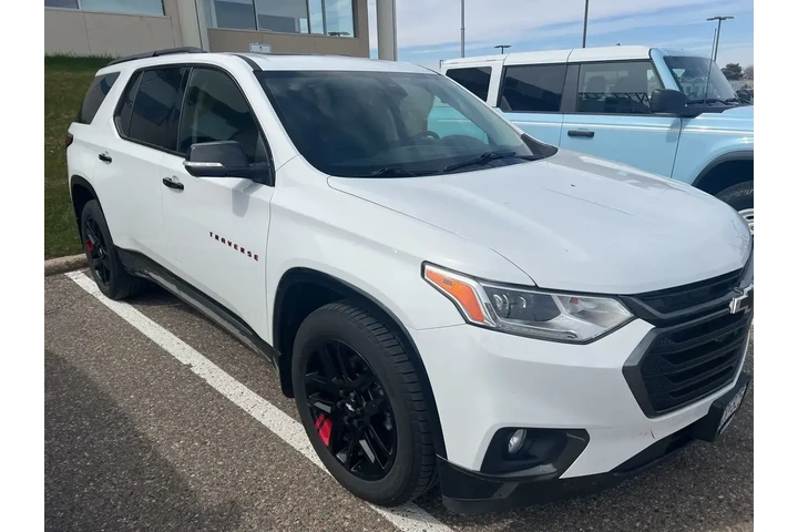 $28238 : Chevrolet Traverse 2021 4x4 image 2