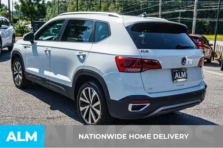 $18920 : Volkswagen Taos 2024 SE 4dr image 5