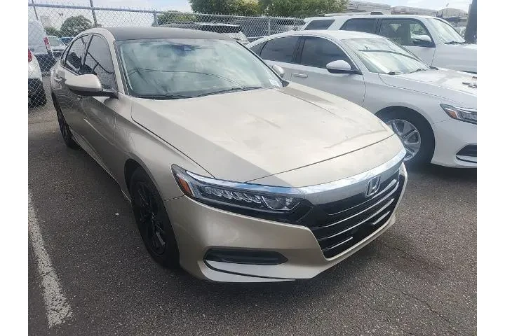 $20861 : Honda Accord 2020 LX 4dr Sed image 1