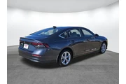 $25200 : Honda Accord 2024 LX 4dr Sed thumbnail