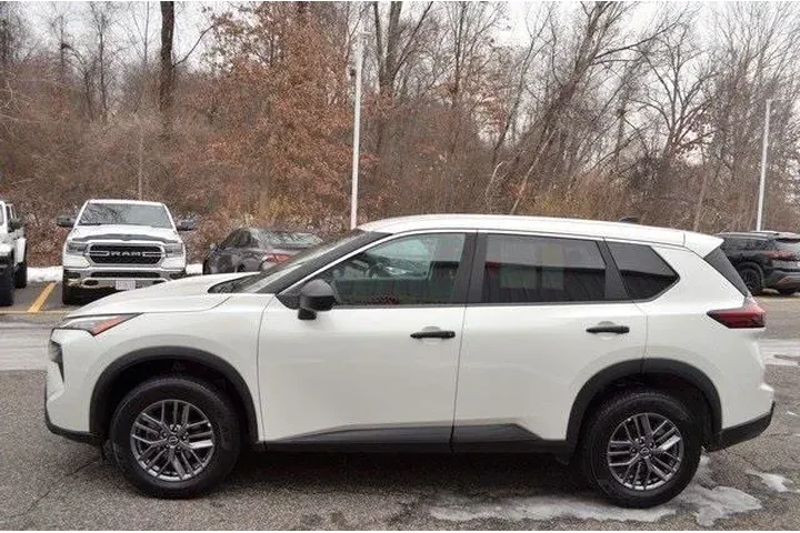 $19987 : Nissan Rogue 2024 AWD S 4dr image 5